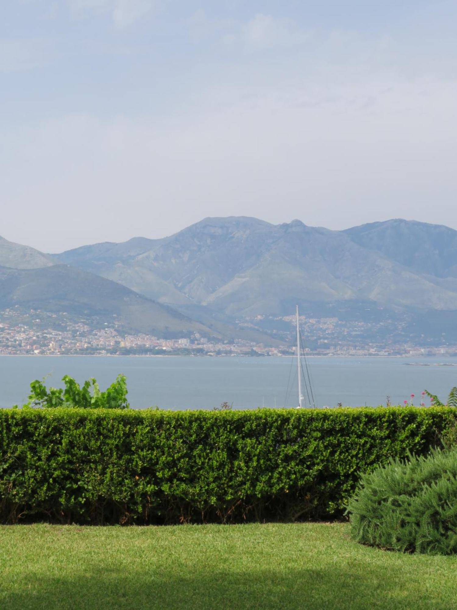 Clori Gaeta Hotel Luaran gambar